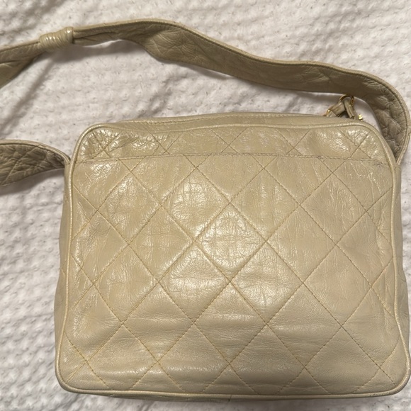 Vintage Chanel bag - Picture 9 of 16
